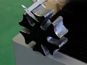 heavy-duty fiber laser cutting machine for carbon steel