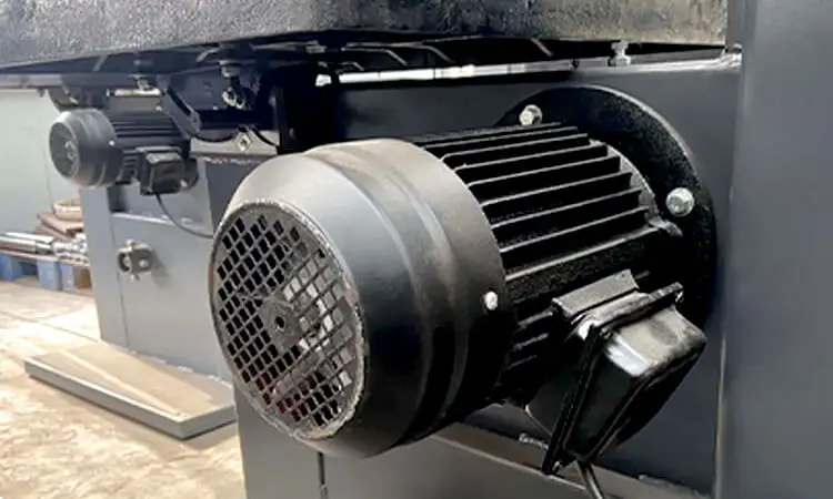 vertical-band-saw-3kw-copper-motor-bcmj-series